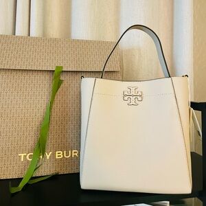 Tory Burch Medium Leather Bucket Bag with Dust Bag